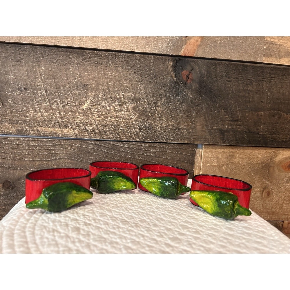 Set 4 Paper Mache Napkin Rings Peppers Chilies Fiesta Mexico Theme